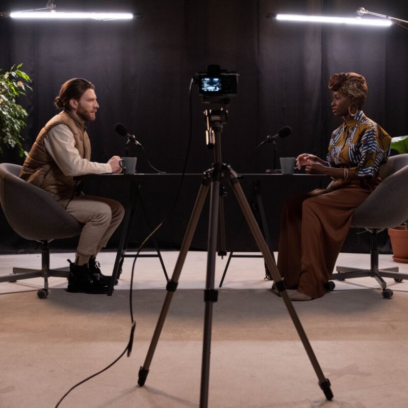 pexels-cottonbro-studio-6883805